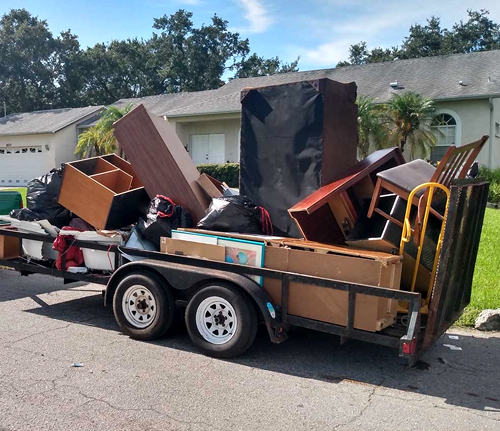 Residential vs. Commercial Hauling: Choosing the Right Service for Your Needs